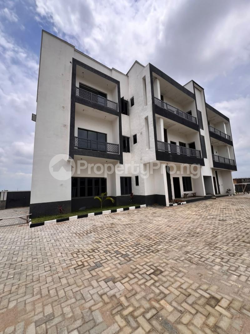 3 bedroom Flat / Apartment for sale Wuye Abuja