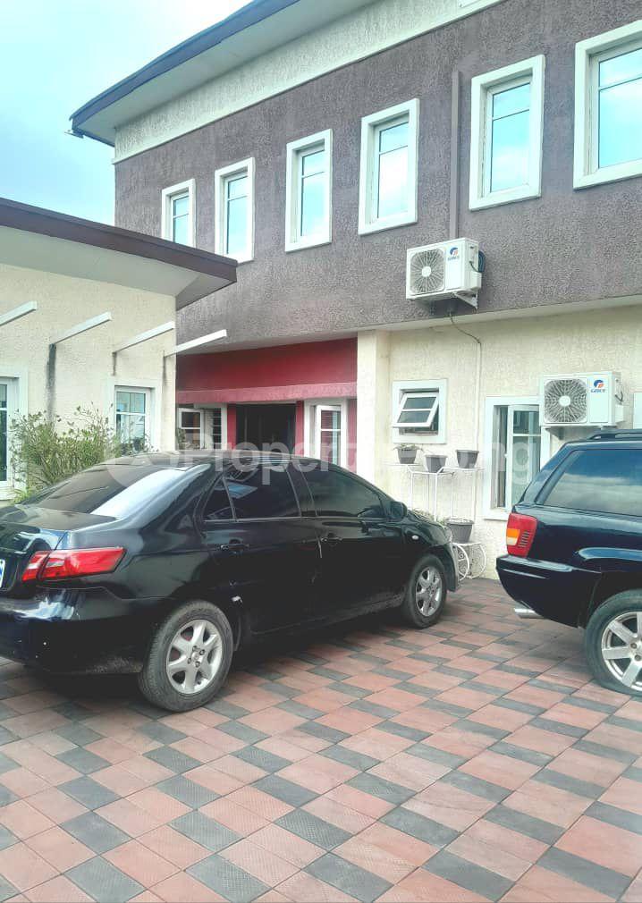 10 bedroom House for rent Off First Bank, Allen Avenue Ikeja Lagos