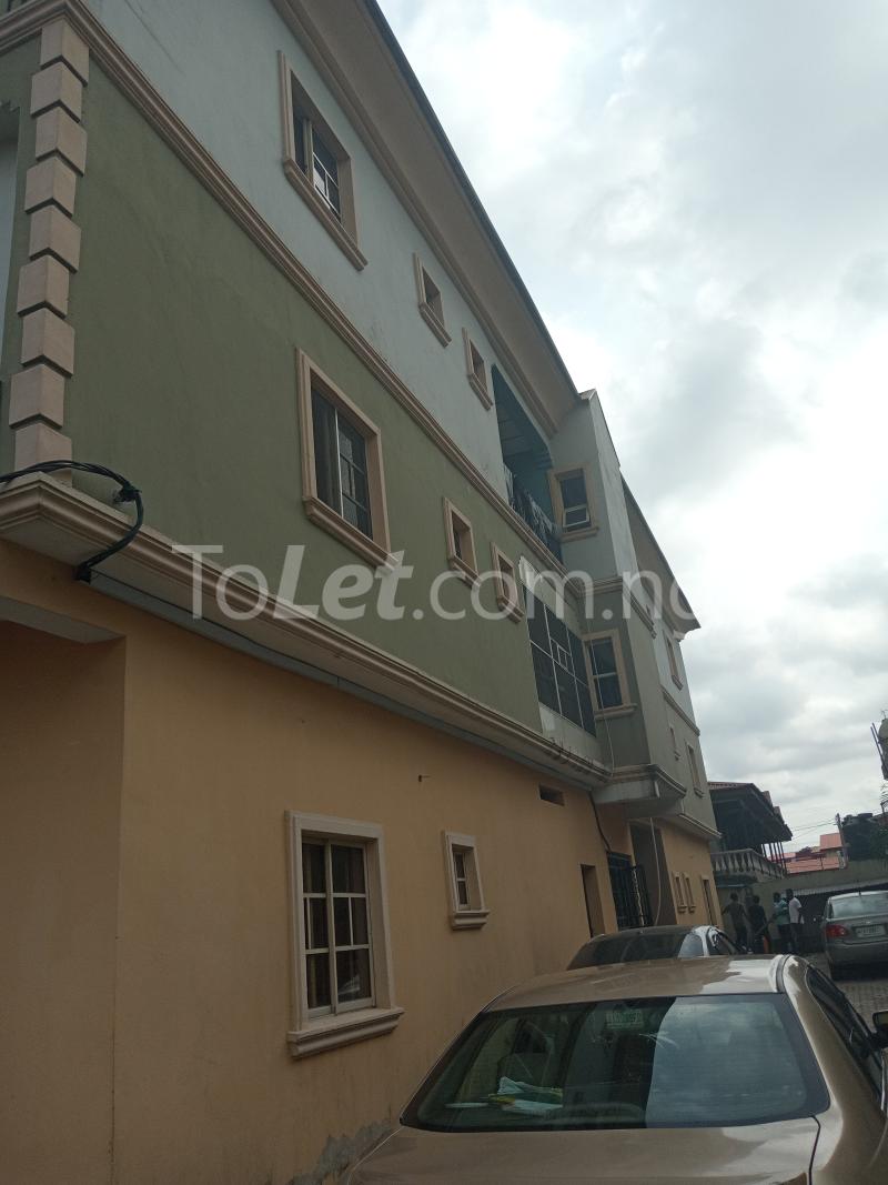 2 bedroom Flat / Apartment for rent Off Dehinde Street Street Ifako Ifako-gbagada Gbagada Lagos - 0