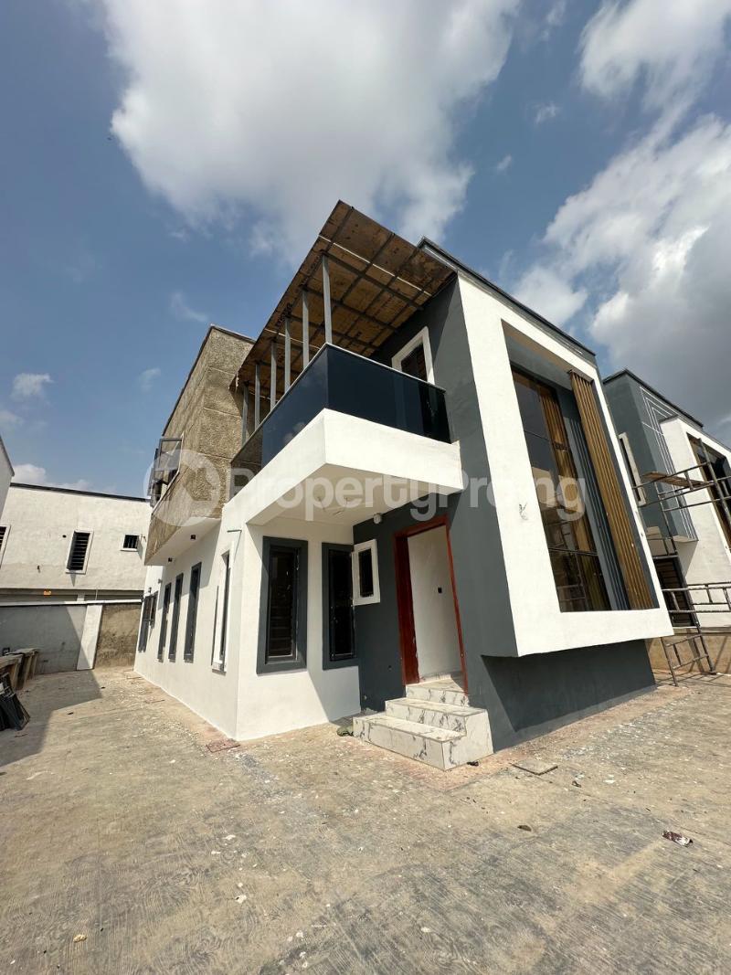 4 bedroom House for sale Chief Lateef Oyelade Gra, Oluyole, Ring Road Estate, Oluyole Estate Ibadan Oyo