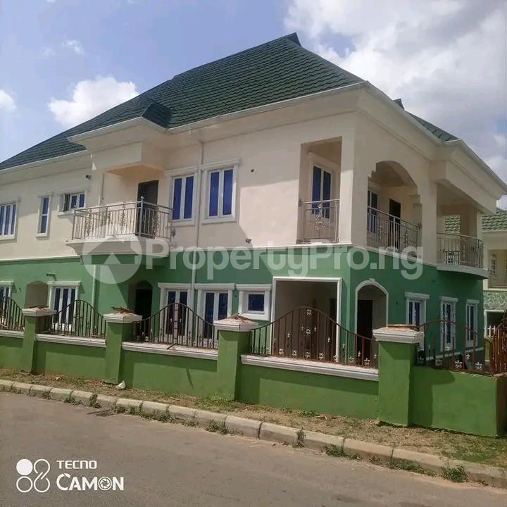 3 Bedroom Flat / Apartment in Kukwuaba Abuja Flat / Apartment for rent in kukwuaba Flat