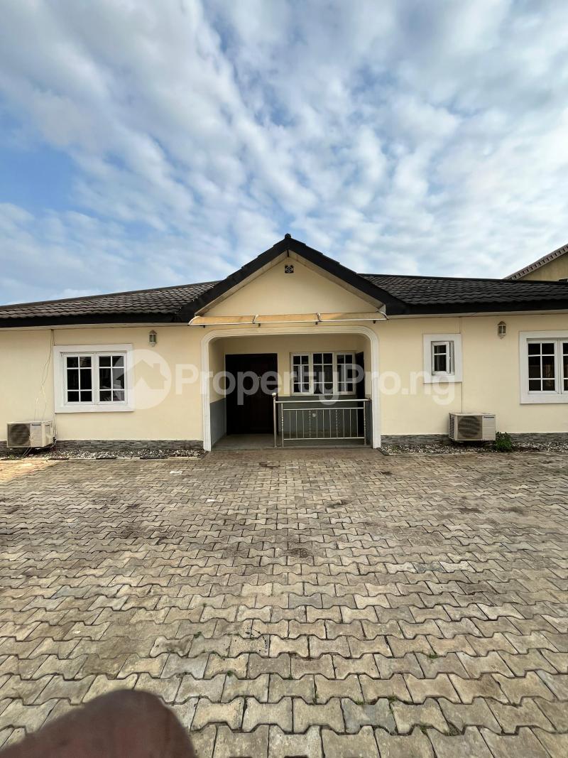 4 bedroom House for rent Off Mobil Road Ilaje Ajah Lagos