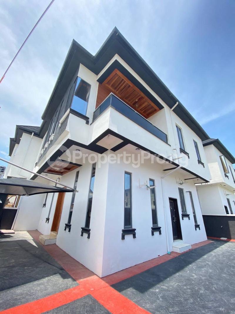 4 bedroom House for rent Orchid Road 2nd Toll Gate chevron Lekki Lagos