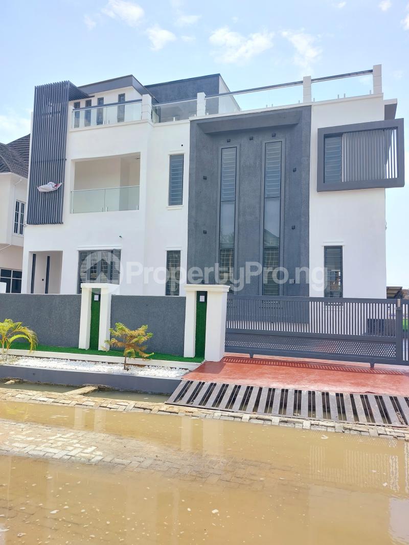 5 bedroom House for sale A Very Beautiful Gated Estate Ikota Lekki Lagos - 0