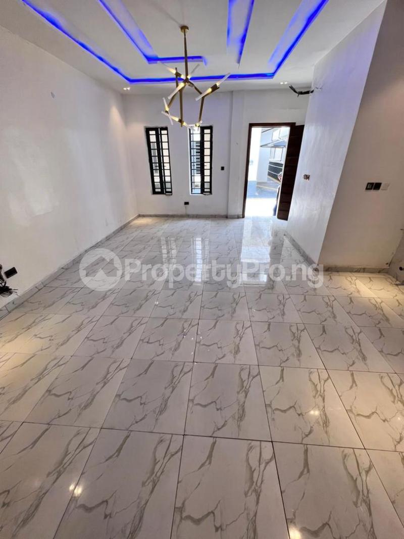 1 bedroom Flat / Apartment for rent chevron Lekki Lagos