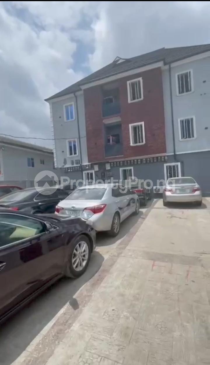 2 bedroom House for rent Maryland Lagos