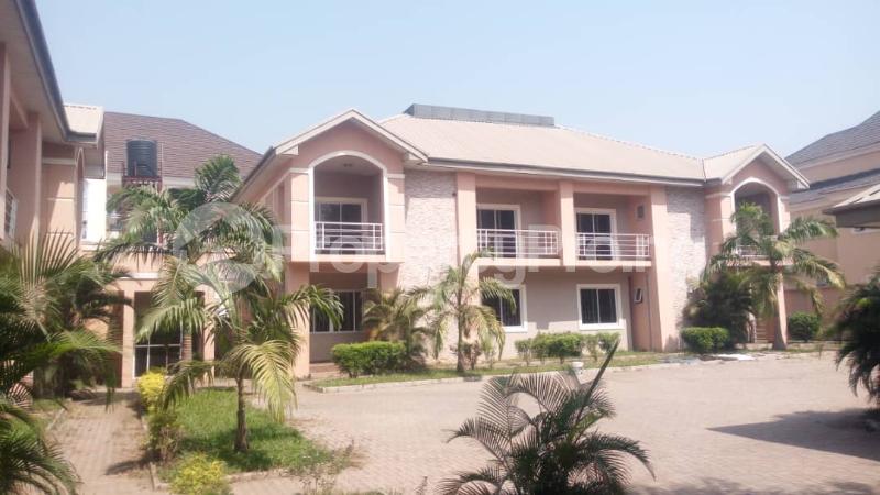 4 bedroom House for sale Joseph E Adetoro, Utako Abuja