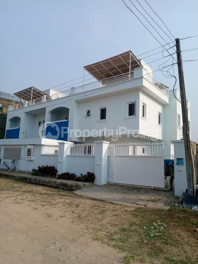 4 bedroom Flat / Apartment for rent Atlantic Estate, Alpha Beach Road Lekki Lagos