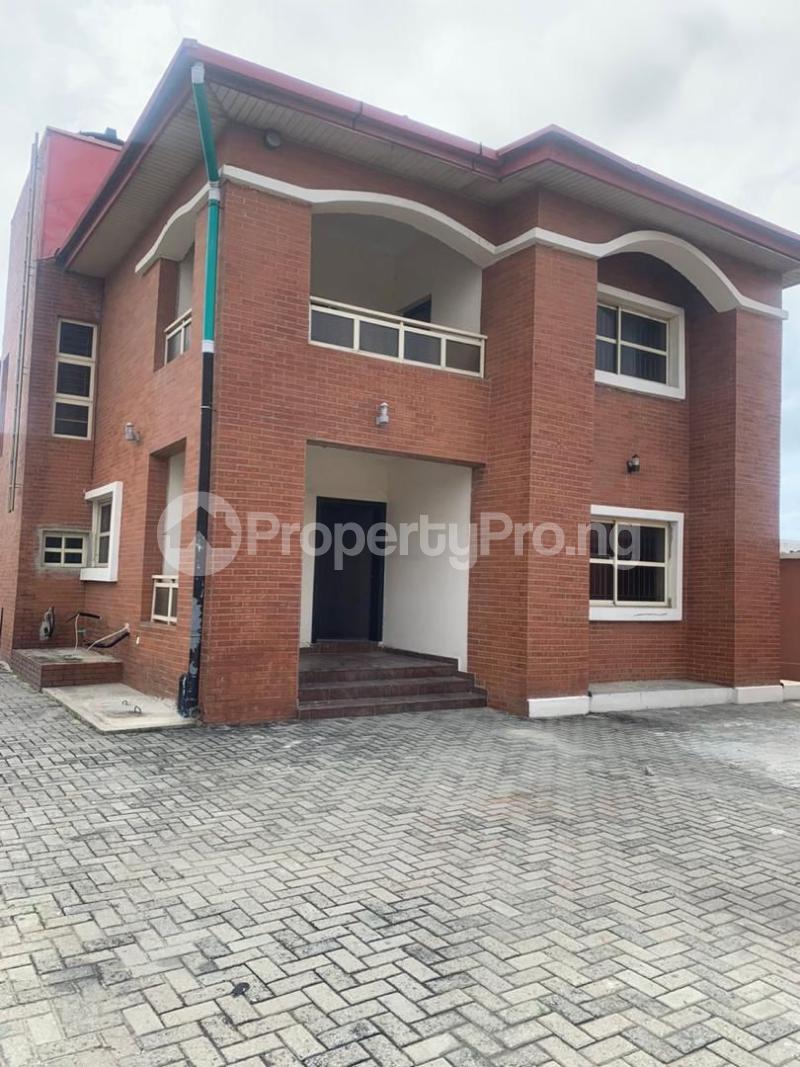 2 bedroom House for rent Ikate Lekki Lagos
