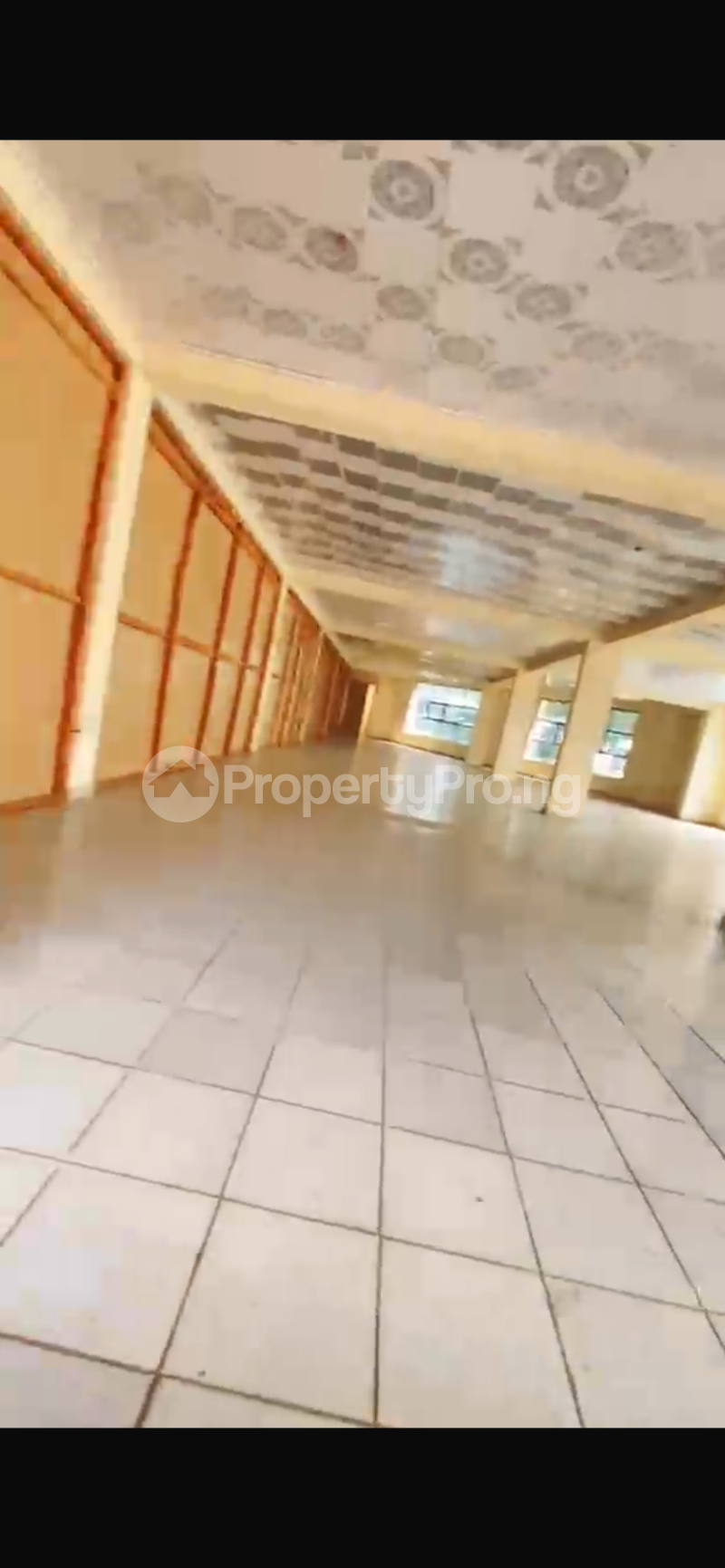 Commercial Property for rent 1st Avenue Gwarinpa Abuja