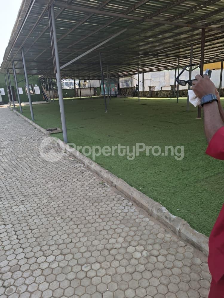 Commercial Property for rent Off 3rd Avenue Gwarinpa Abuja