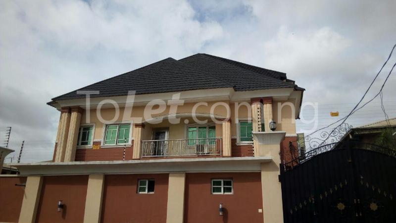 1 bedroom Flat / Apartment for rent Bayo Oyewale Street Okota Lagos