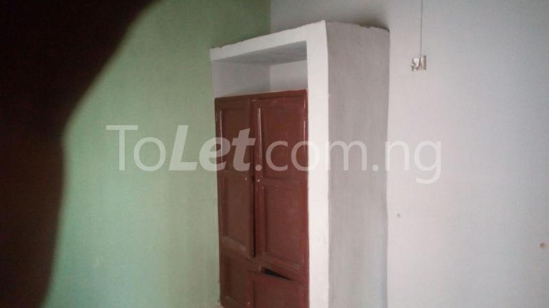1 bedroom Flat / Apartment for rent Onike Yaba Yaba Lagos - 0