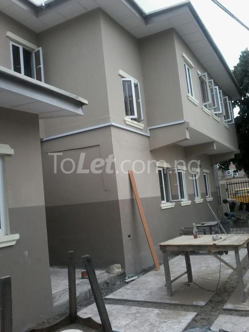 1 bedroom Flat / Apartment for rent Alagomeji Yaba Yaba Lagos - 0