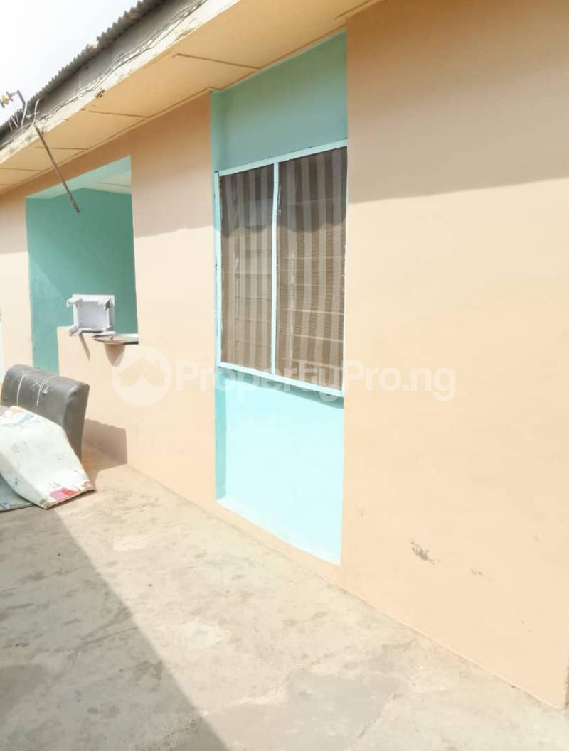 3 bedroom House for sale Ogbere Idi Osan, Maku , Off Olaogun Old Ife Road Ibadan Oyo
