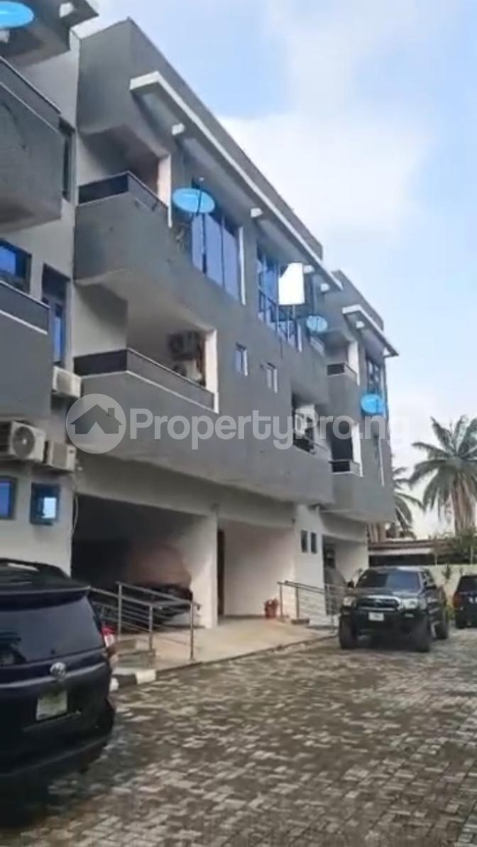 4 bedroom Flat / Apartment for rent Adeniyi Jones Ikeja Lagos