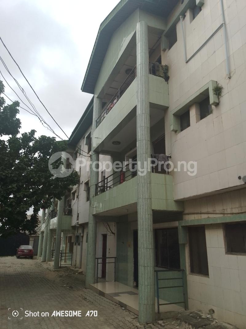 3 bedroom Flat / Apartment for rent  Ado Ajah Lagos