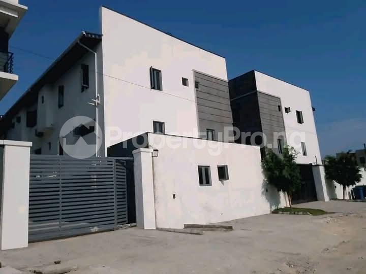 2 bedroom House for sale Sea Gate Estate, Kushenla Ikate Lekki Lagos