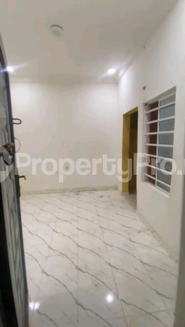 Flat / Apartment for rent Off Pedro Road Shomolu Lagos