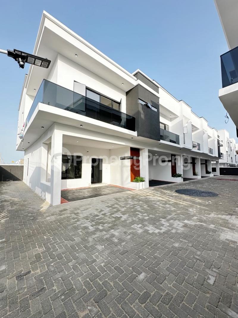 4 bedroom House for rent Ikota Badore Ajah Lagos