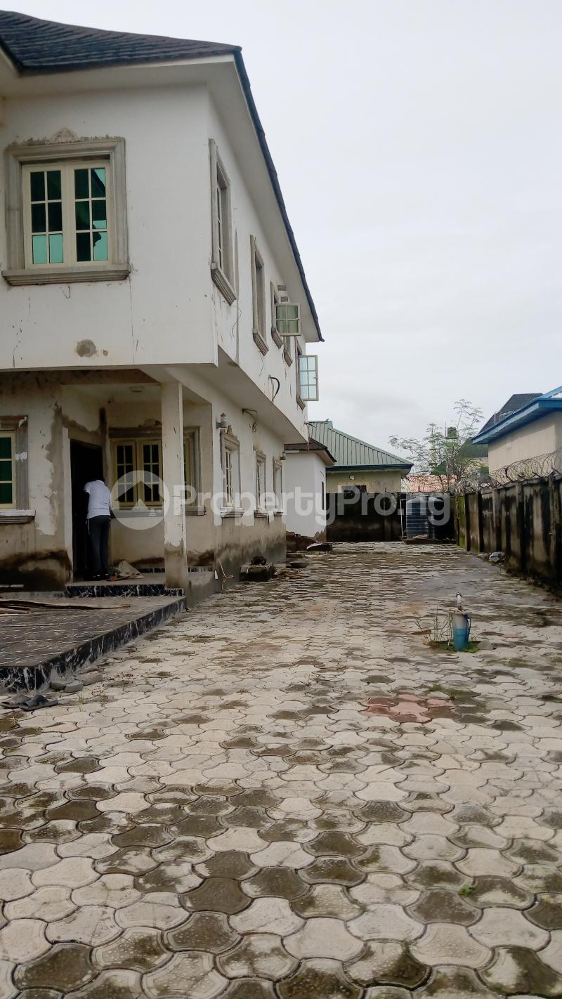 4 bedroom House for rent Amac Market Lugbe Abuja