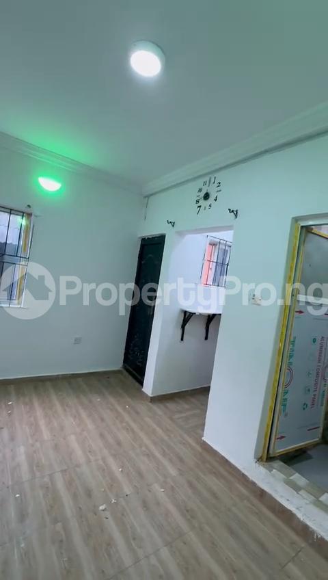 1 bedroom Flat / Apartment for rent Off Morocco Road, Shomolu, Lagos Shomolu Lagos - 0