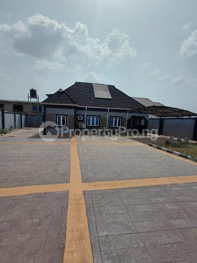 3 bedroom House for sale Alaafara Idishin Ibadan Oyo