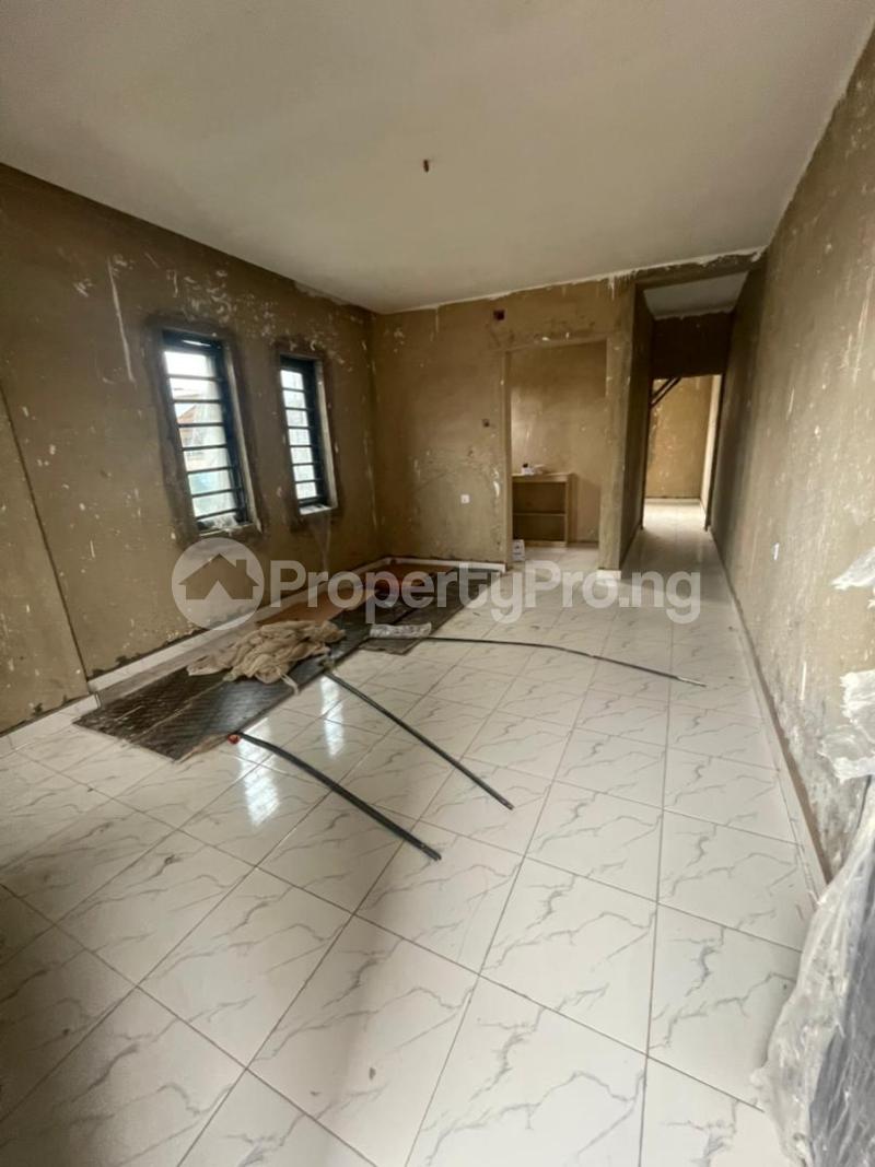 1 bedroom Flat / Apartment for sale Shomolu Shomolu Lagos