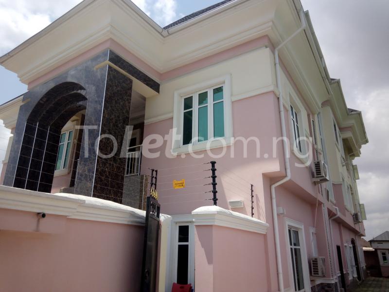 3 bedroom Flat / Apartment for rent Chukwu Street Isolo Lagos