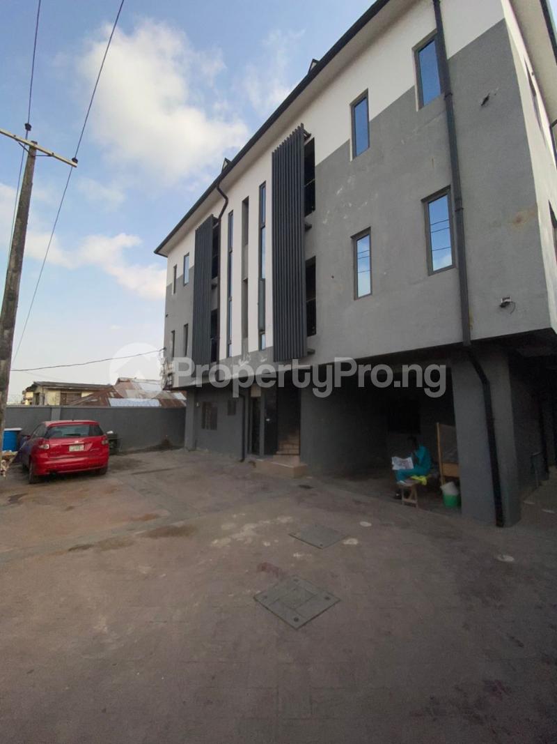 1 bedroom Flat / Apartment for rent Gbagada Lagos