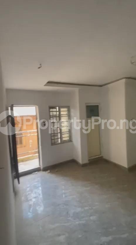 1 bedroom Flat / Apartment for rent Lawanson, Surulere – Lagos Surulere Lagos