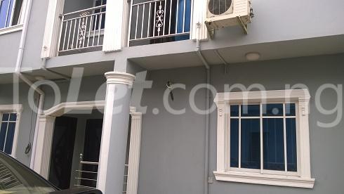 2 bedroom Flat / Apartment for rent 40, Alaramimo Street, Off Shotire Street orile agege Agege Lagos