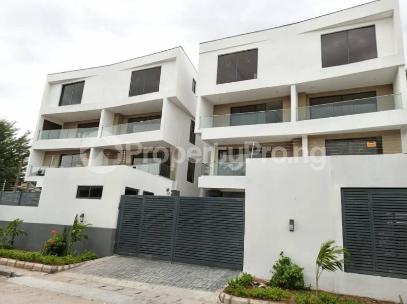 2 bedroom House for rent Lekki Phase 1 Lekki Lagos