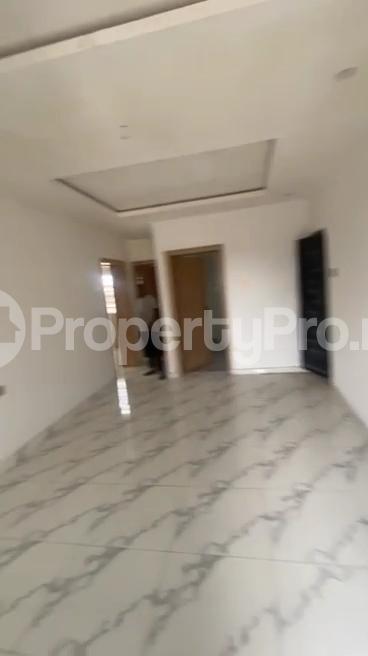 2 bedroom Flat / Apartment for rent Adekunle Estate,yaba Yaba Lagos