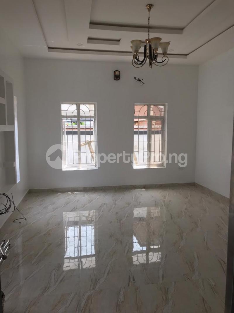 3 bedroom House for sale Thomas estate Ajah Lagos