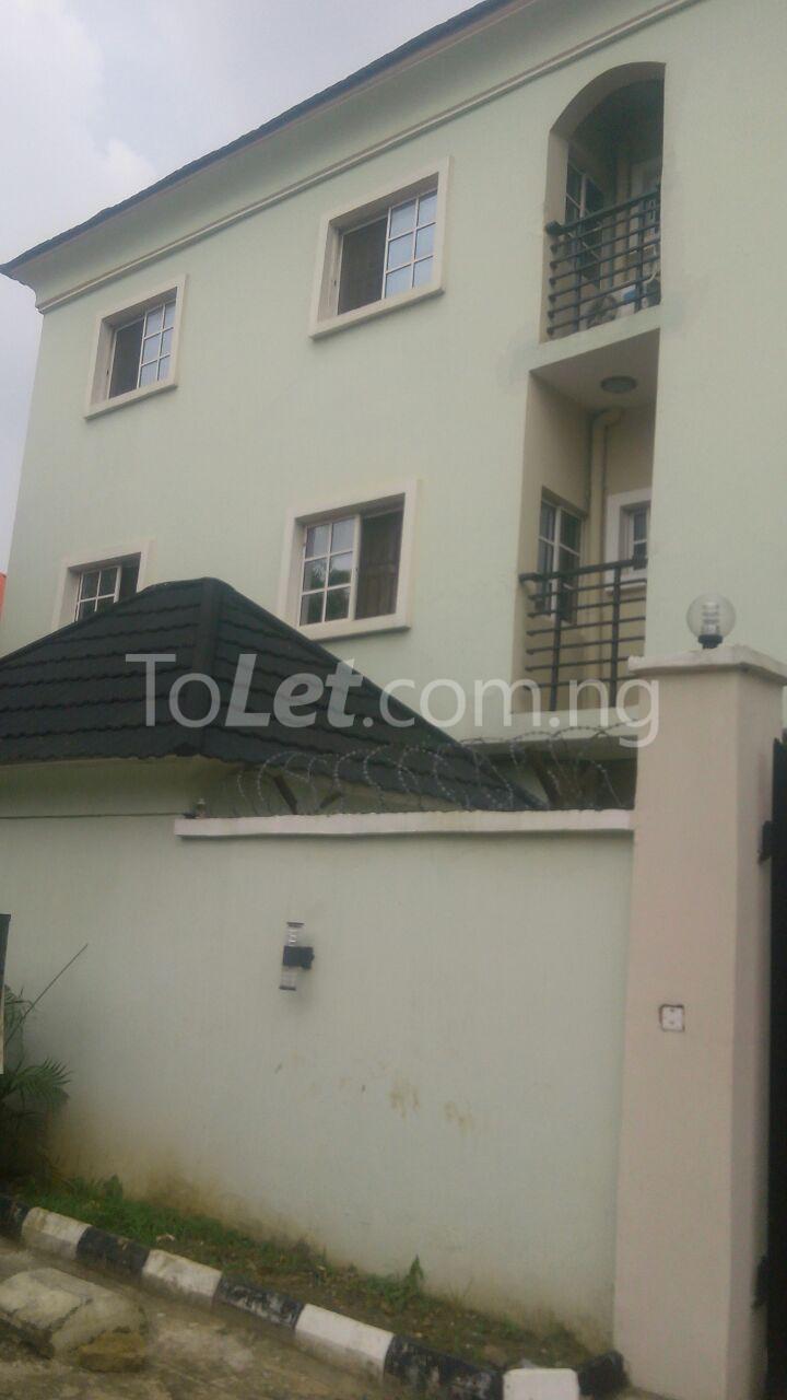 3 bedroom Flat / Apartment for rent Canoe Ajao Estate Isolo Lagos