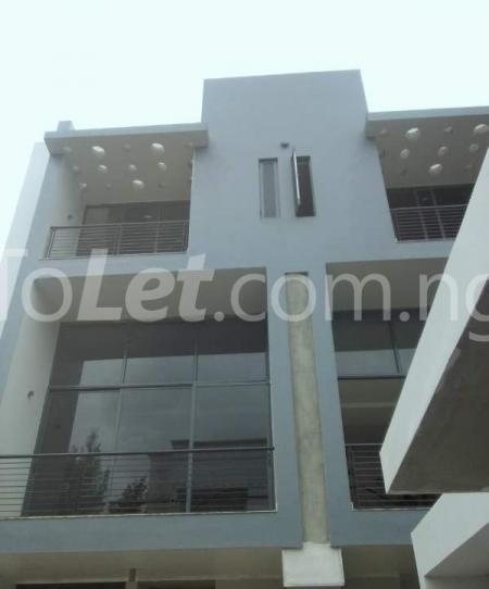 3 bedroom House for sale Off Reeve Road Gerard road Ikoyi Lagos