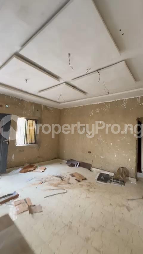 3 bedroom Flat / Apartment for rent Off Pedro Road,shomolu,lagos Shomolu Lagos