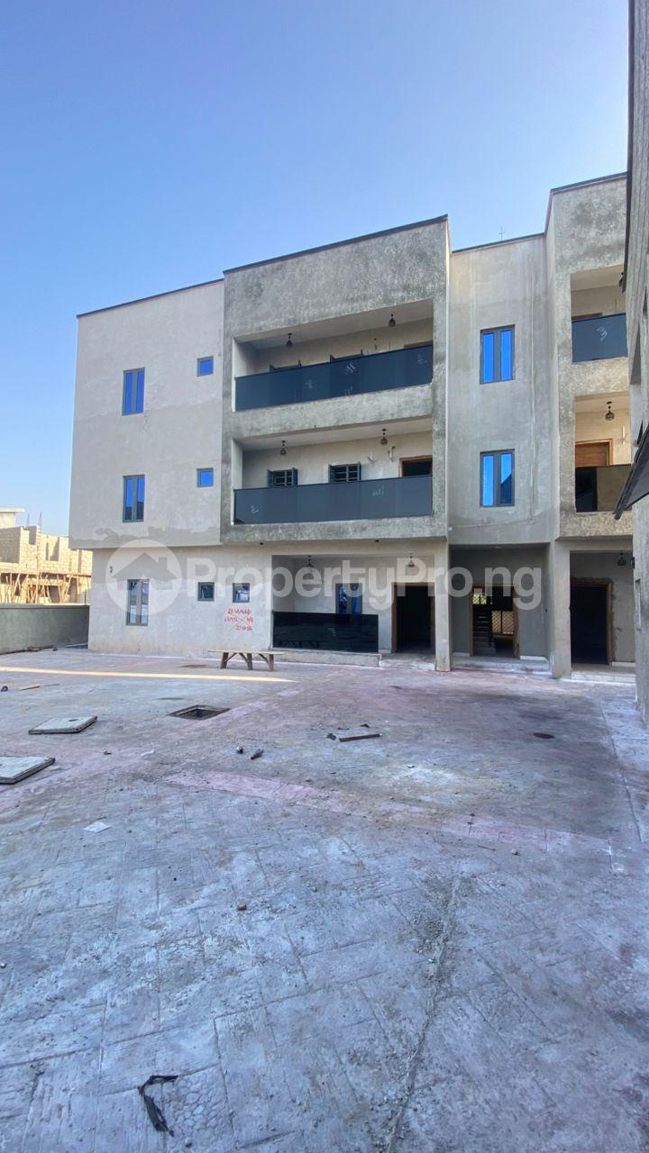 3 bedroom Flat / Apartment for rent Back Of Blenco Supermarket, Opposite Sky Mall Peninsula Estate Ajah Lagos