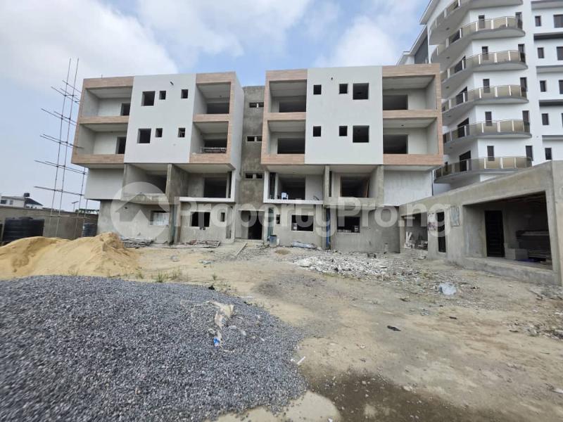 3 bedroom House for sale Elegushi, In A Secured Estate Ikate Lekki Lagos