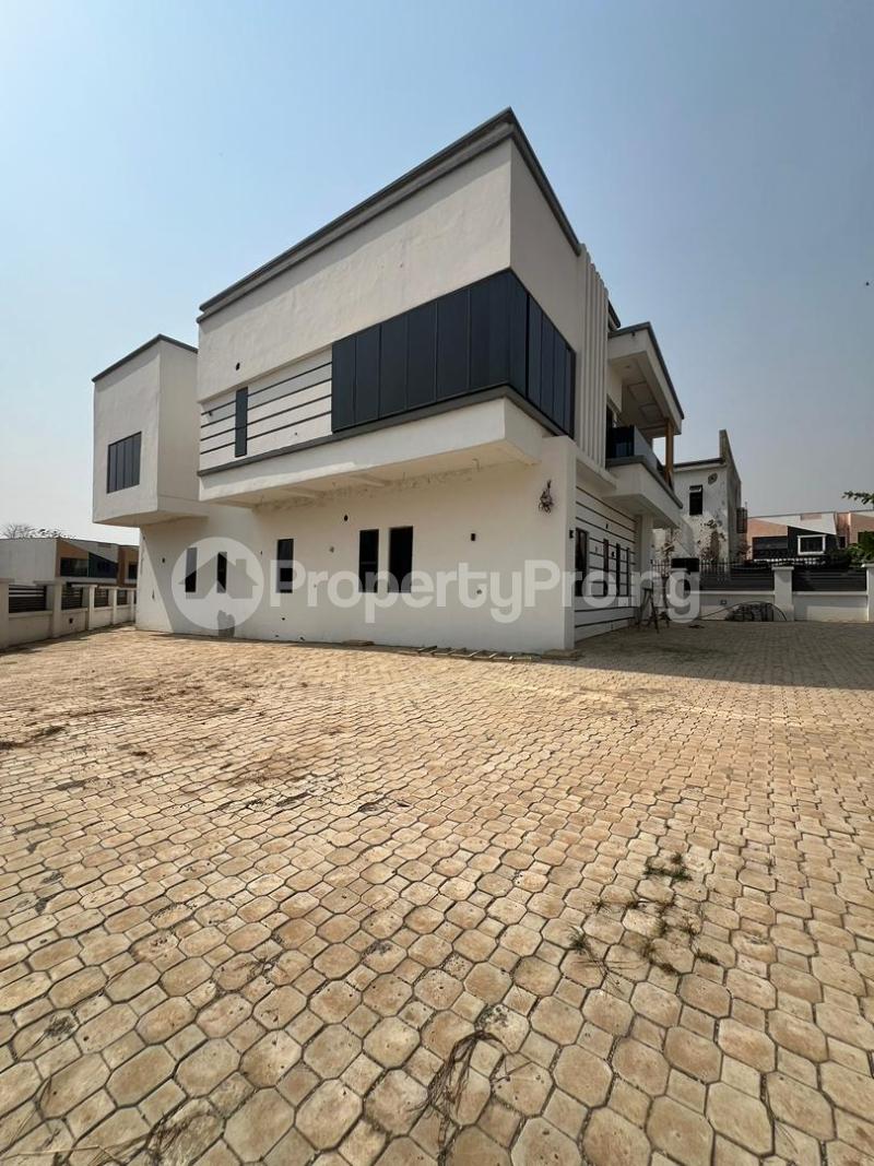 4 bedroom House for sale Karsana Abuja