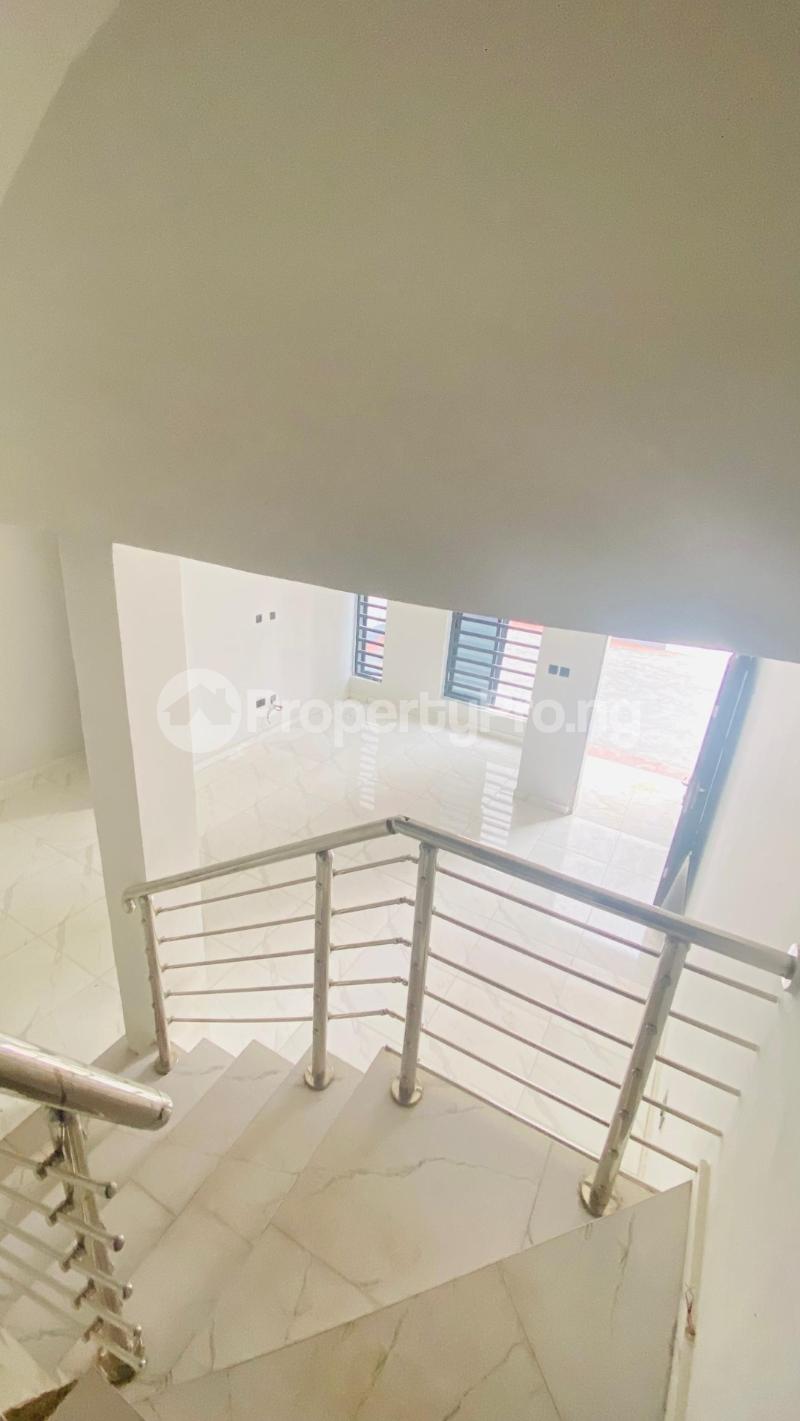 4 bedroom House for sale By Shell Coop Estate Gaduwa Abuja