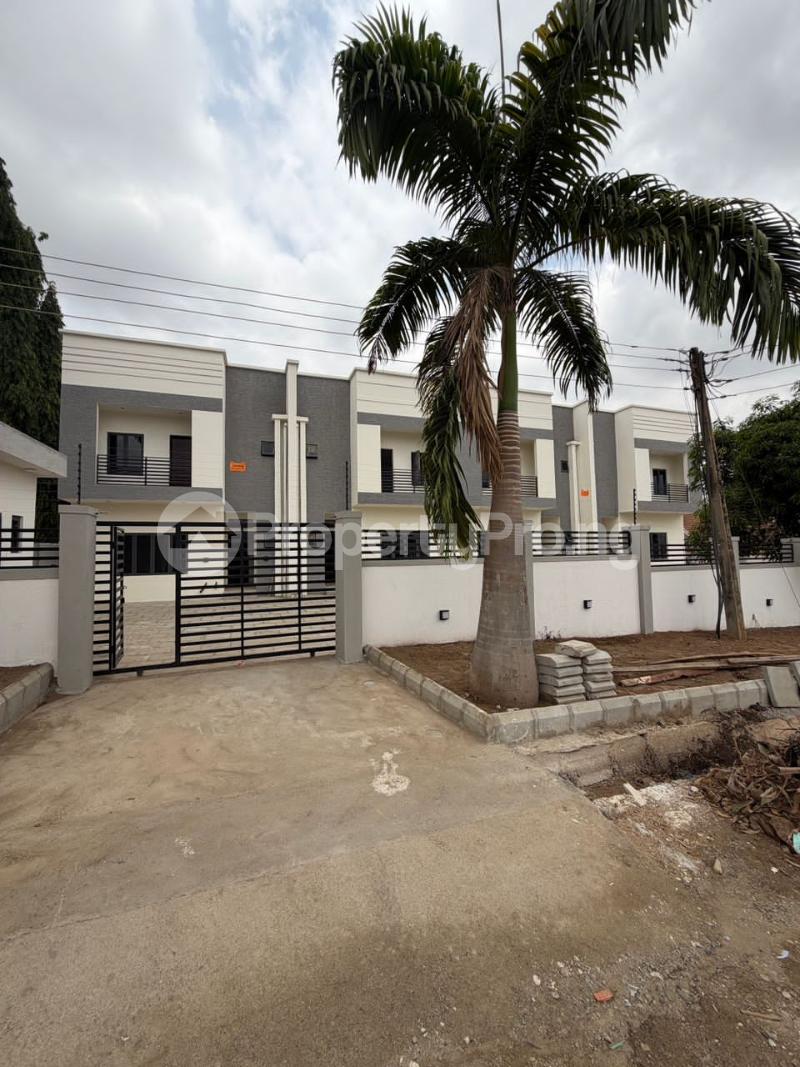 4 bedroom House for sale  Gwarinpa Abuja