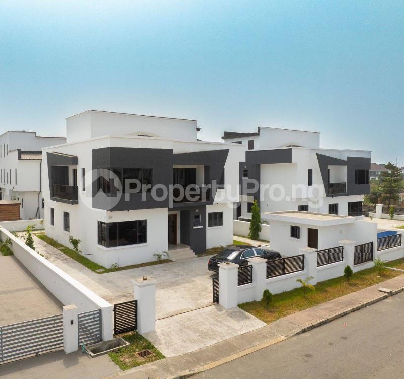 4 bedroom House for sale In Secured Estate Ajah Lagos