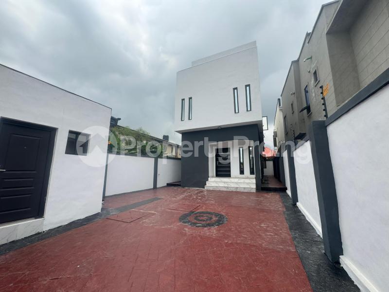 4 bedroom House for sale Magodo Phase 1, Berger Ojodu Lagos