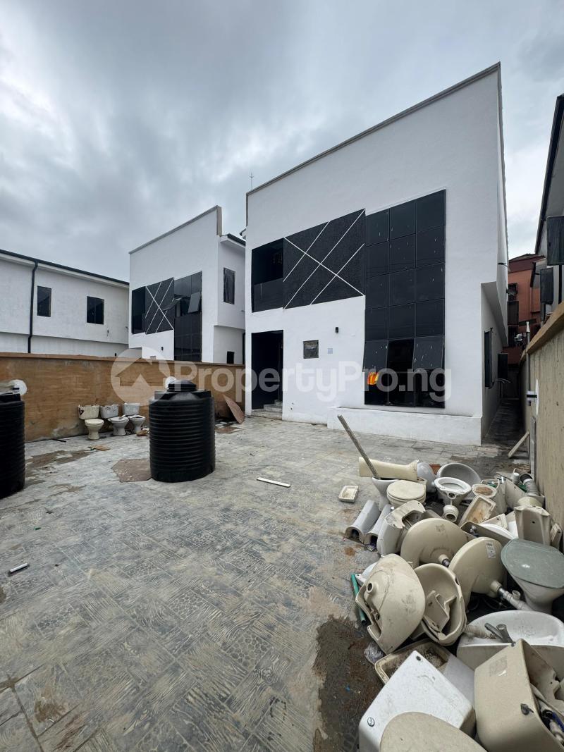 4 bedroom House for sale Off Wemco Rd, 2mins Drive To Adeniyi Jones Ikeja Lagos