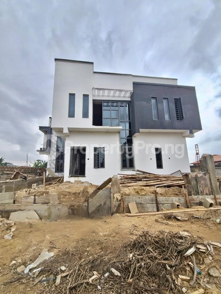 4 bedroom House for sale Maryland Lagos