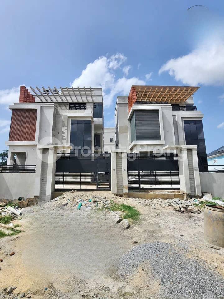 4 bedroom House for sale Serene And Secured Neighborhood Surulere Lagos