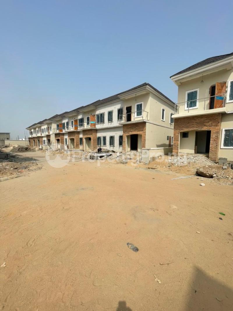 3 Bedroom House in Abraham adesanya estate Ajah Lagos House for sale