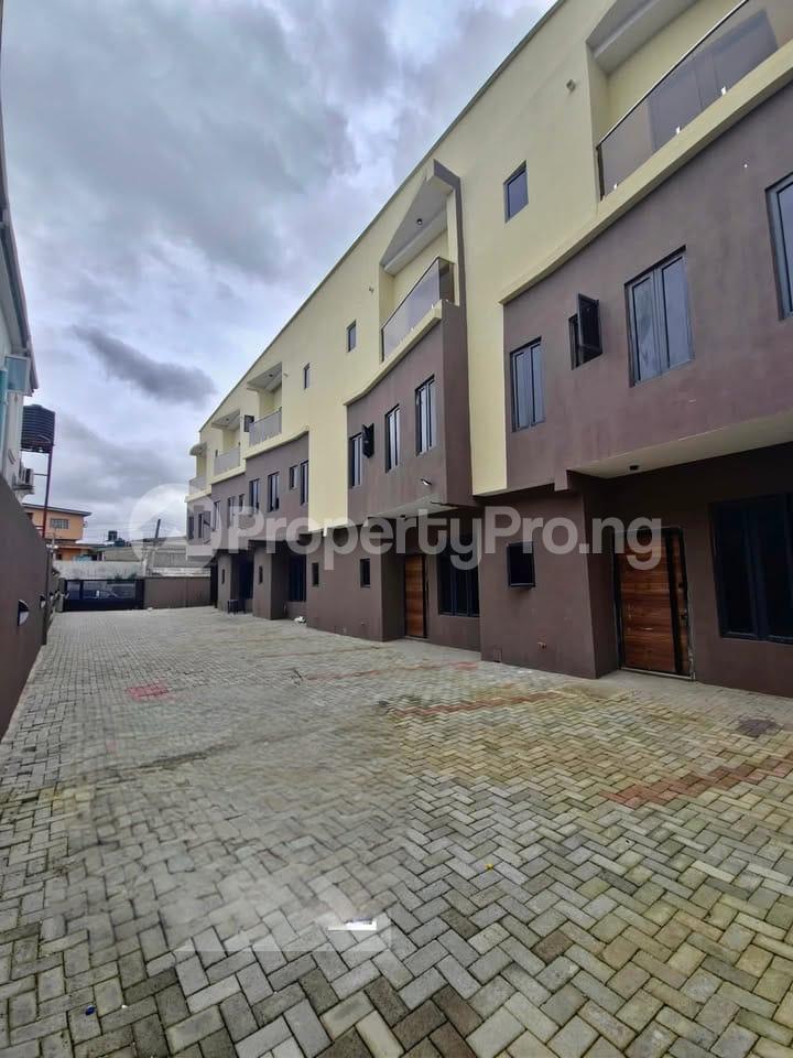 4 bedroom House for sale  Ifako-gbagada Gbagada Lagos